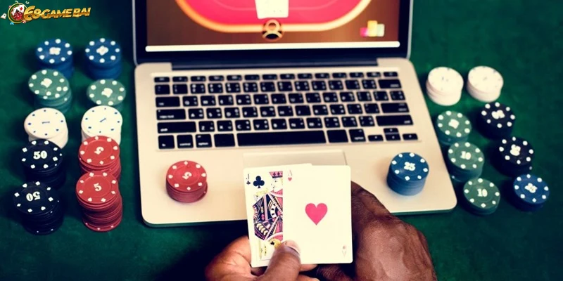 Dịch vụ chăm sóc khách hàng hỗ trợ game bài xì tố đổi thưởng chu đáo.